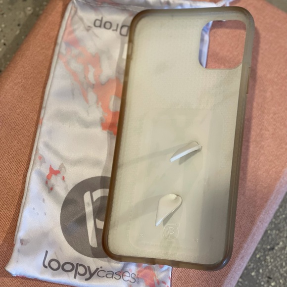 iPhone 11 Pro Max Loopy case - Picture 3 of 3